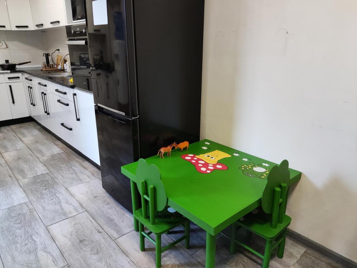 Al Mirjon Hotel Бухара Екстериор снимка