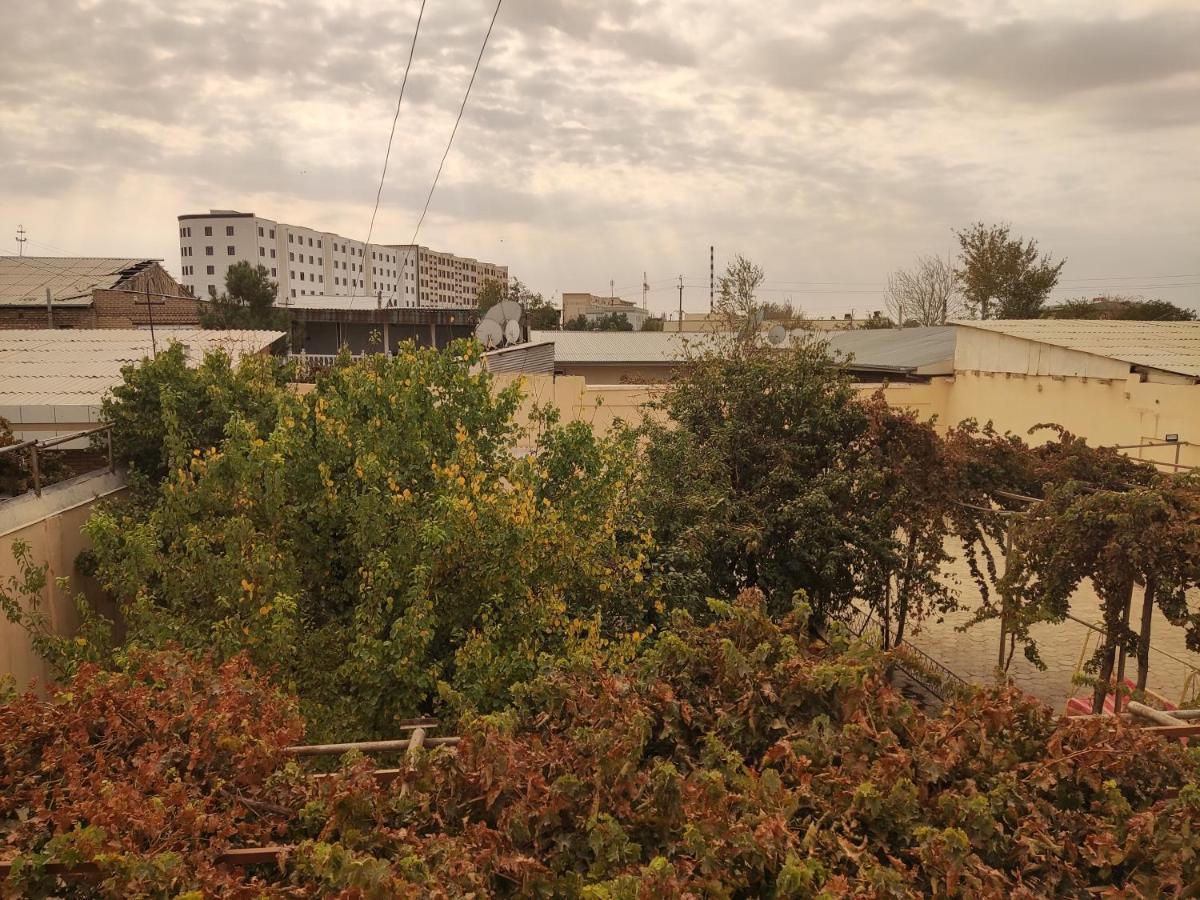 Al Mirjon Hotel Бухара Екстериор снимка