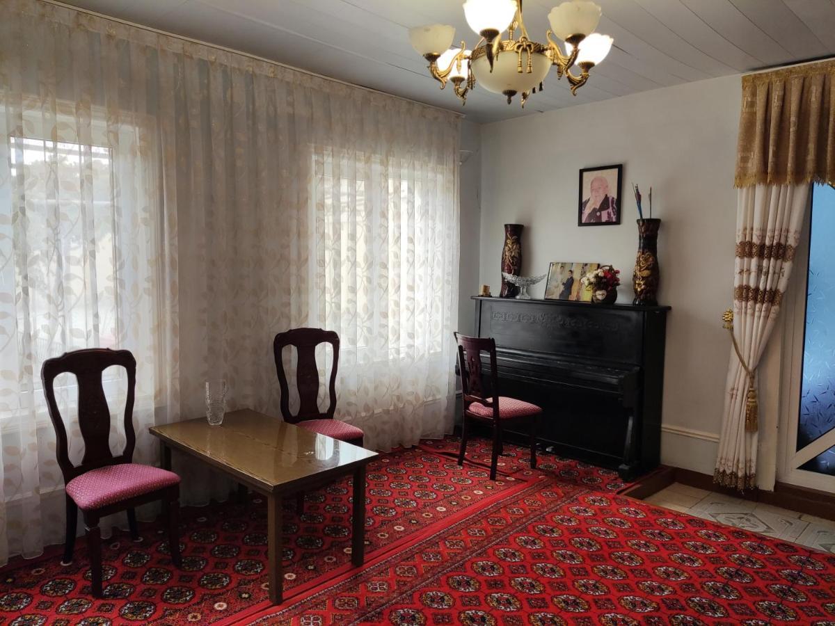 Al Mirjon Hotel Бухара Екстериор снимка