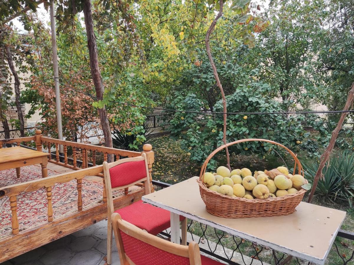 Al Mirjon Hotel Бухара Екстериор снимка